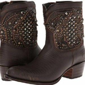 WOMEN'S FRYE BOOTS